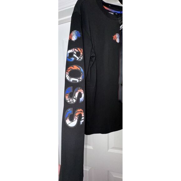 Hugo Boss New York Knicks Long Sleeve Shirt - NWT‎ - Medium Black with Lanyard - Picture 8 of 15